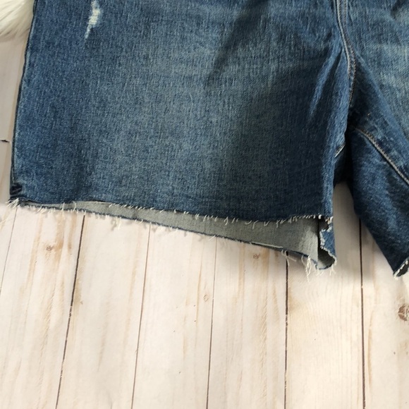 Universal Threads Boyfriend Shorts Size 22W NWT - Picture 6 of 13